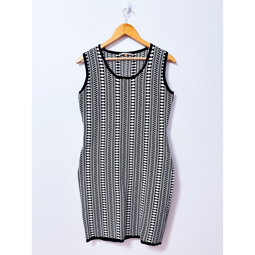 SIONI Black White Geometric Knit Sleeveless Bodycon Sheath Dress Medium
